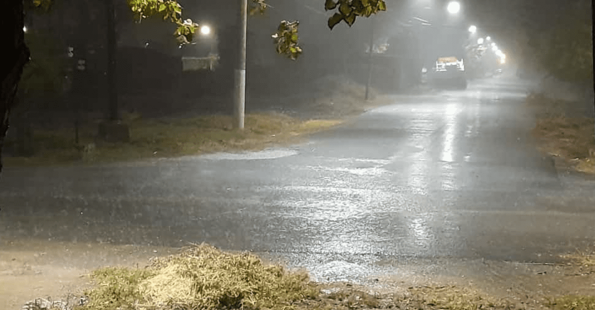 Gran San Juan azotado por vientos intensos , lluvia inesperada y granizo  en Sarmiento y departamentos cercanos