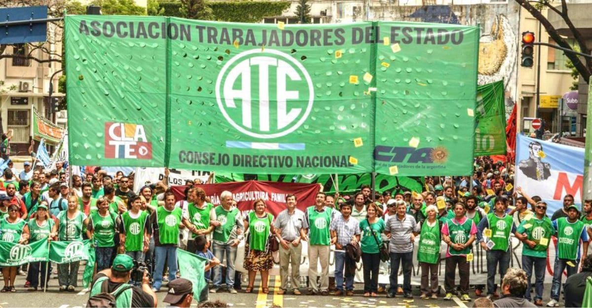 Gobierno otorga aumento del 8% a empleados públicos, pero enfrenta resistencia sindical, ATE anuncio paro 48 horas 